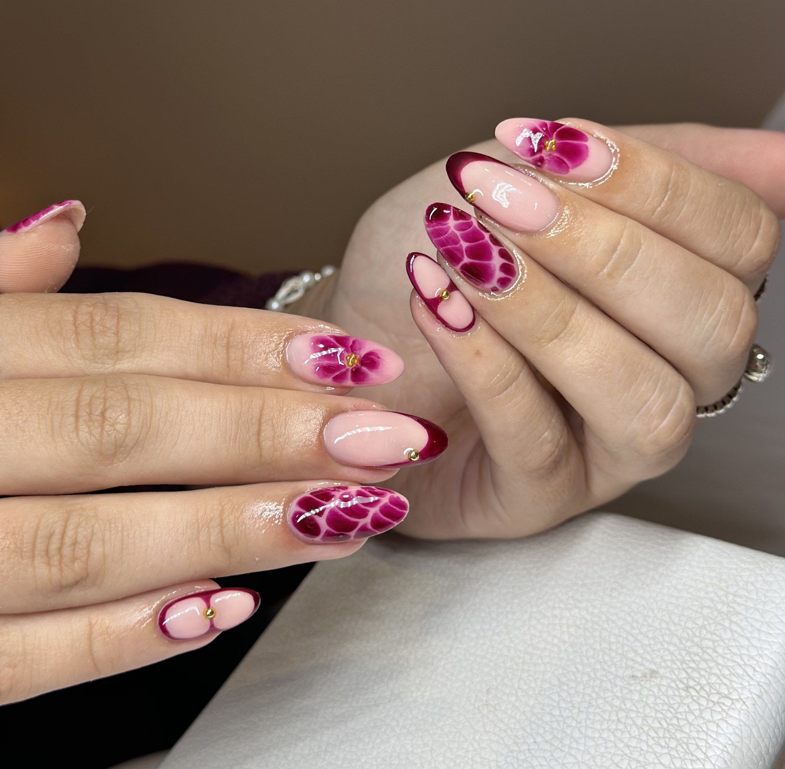 SLX Builder Gel & Gel Polish student with certificate at SLX Studio